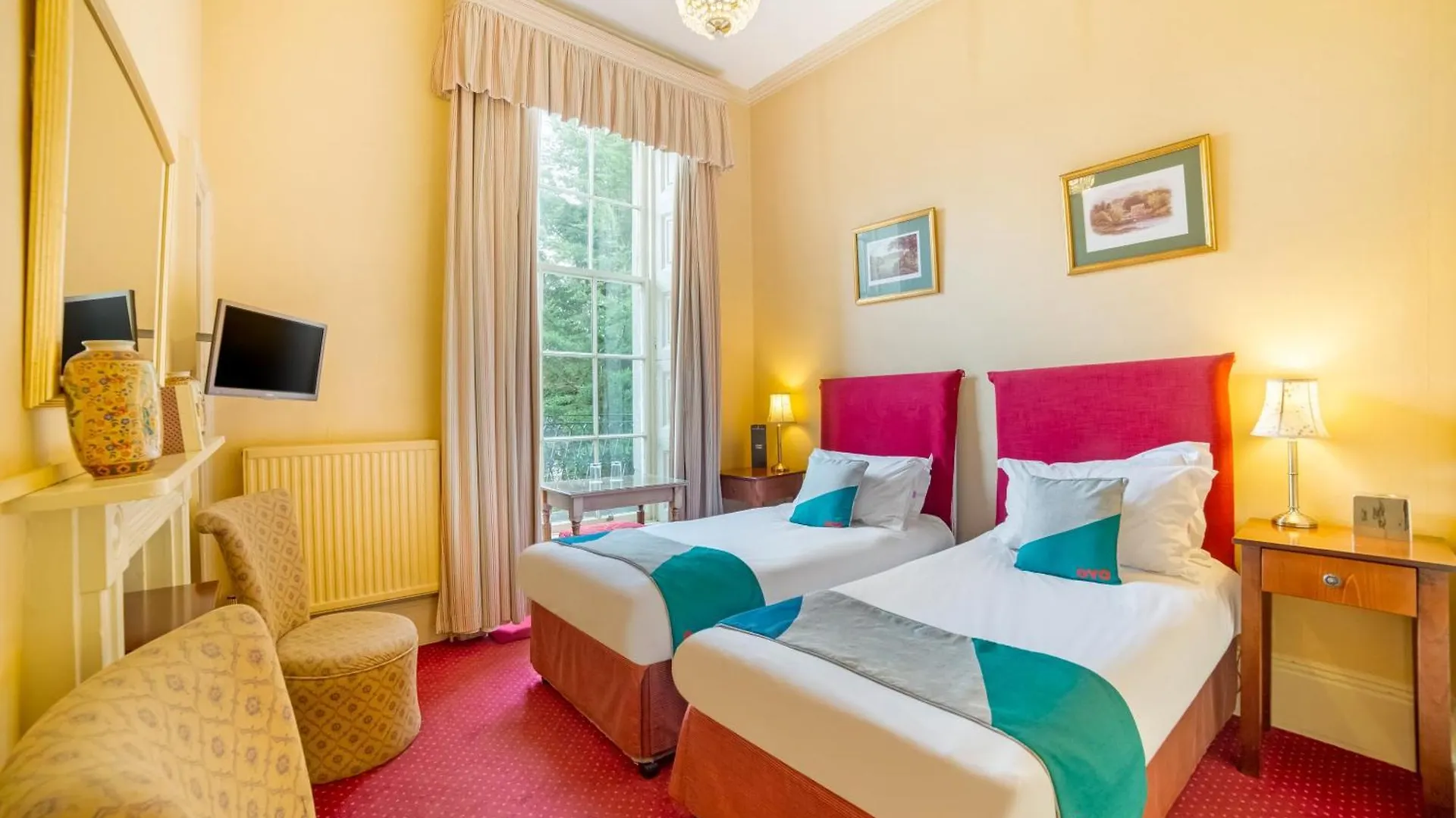 Oyo Bailbrook Lodge, Bath