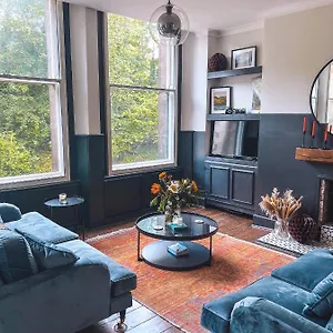  Apartment Luxury In The Heart Of Centre United Kingdom