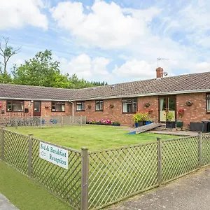 Bed & Breakfast Little Bullocks Farm Takeley